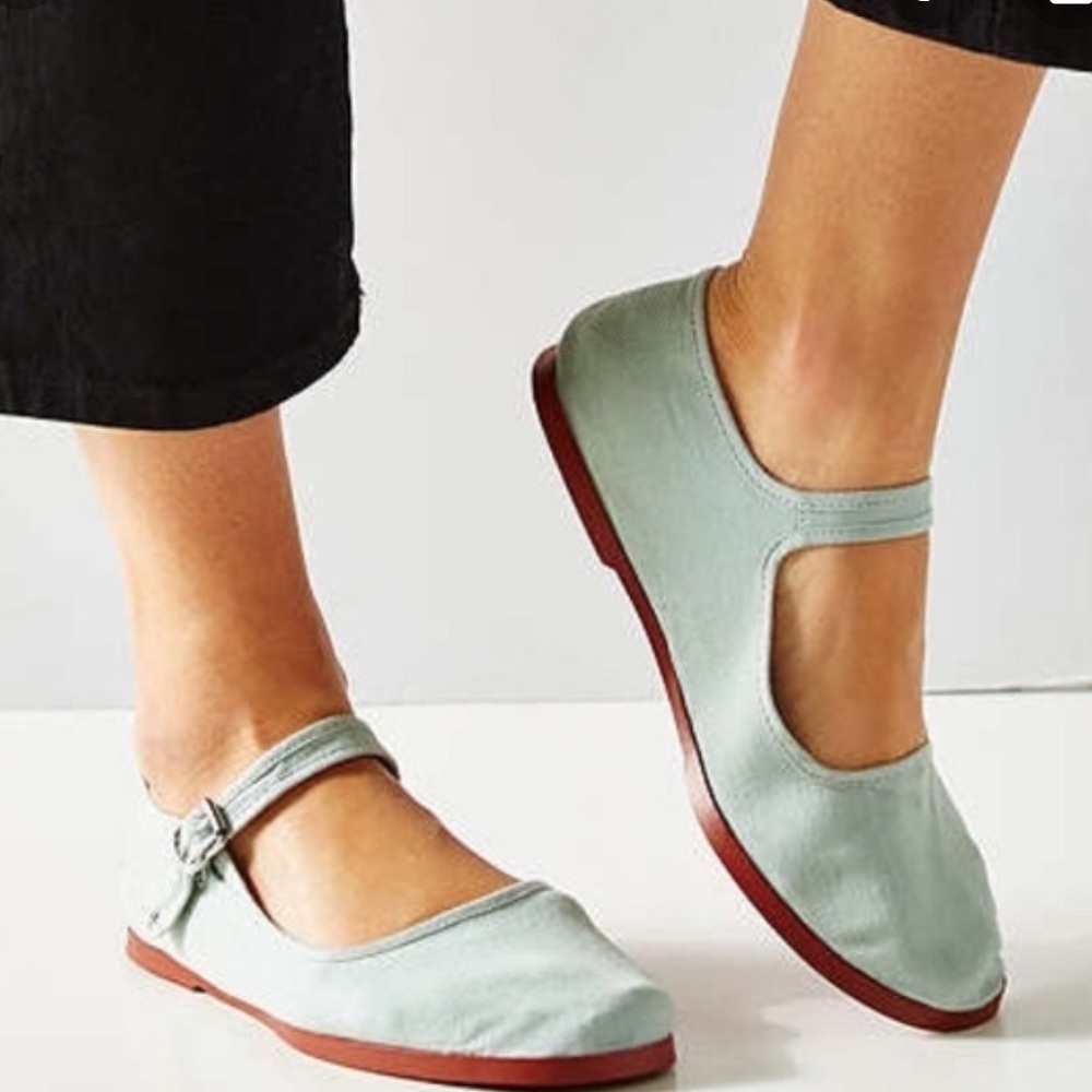 URBAN OUTFITTERS mint canvas Mary Janes-7